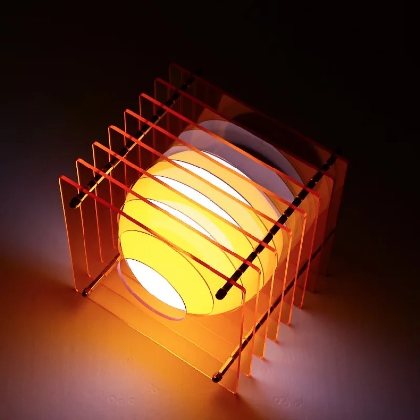 Lampe lunaire en acrylique à m - Renewable Energy Battery avis et prix